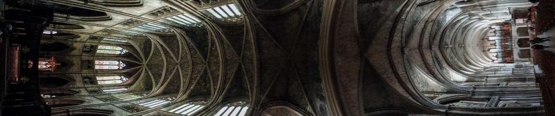 panoramica interior catedral gotica de burdeus burdeos