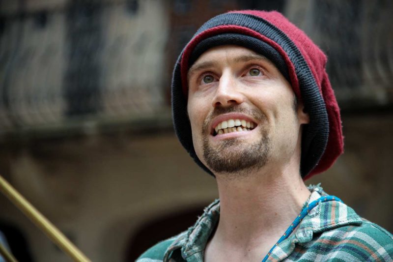 barretina plantar el maiu plaça pius xii festa de l'arbre de maig igualada