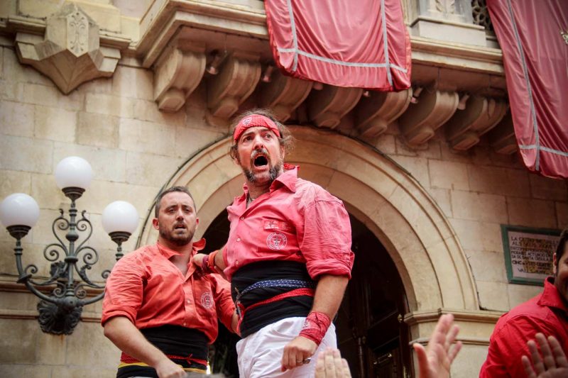 cridar cridant Colla Joves de Valls a Sant Joan, Valls, Juny 2018