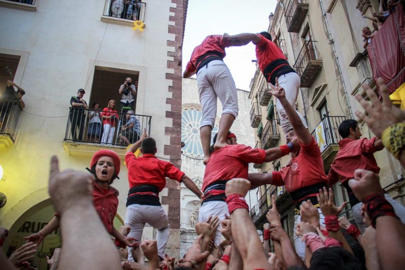 Colla Joves de Valls a Firagost, Agost 2018 2de8 sense folre