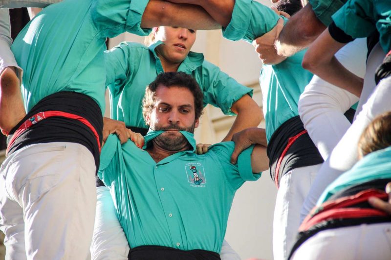 pujant Castellers de Vilafranca