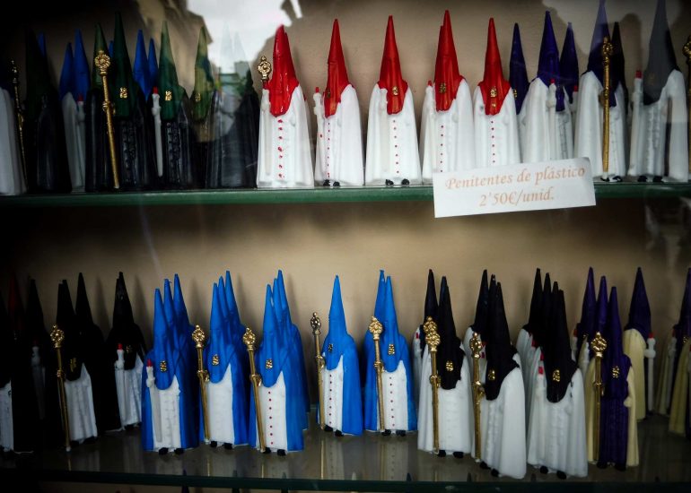 penitentes de plástico jerez de la frontera tienda