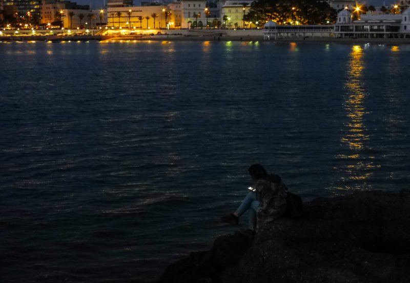 vista nocturna desde el Castillo de San Sebastián (Cádiz)