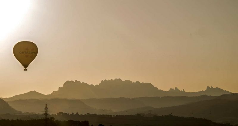 globus aerostàtic catalunya montserrat