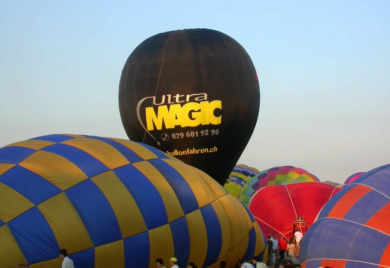 globus color negre ultramagic