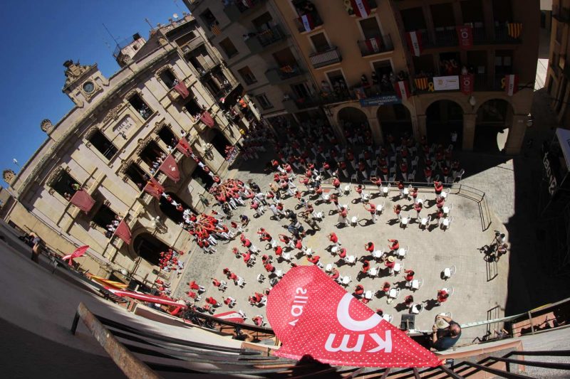 Colla Vella i Colla Joves Xiquets de Valls, Pilars de 5 per Sant Joan, Valls km 0