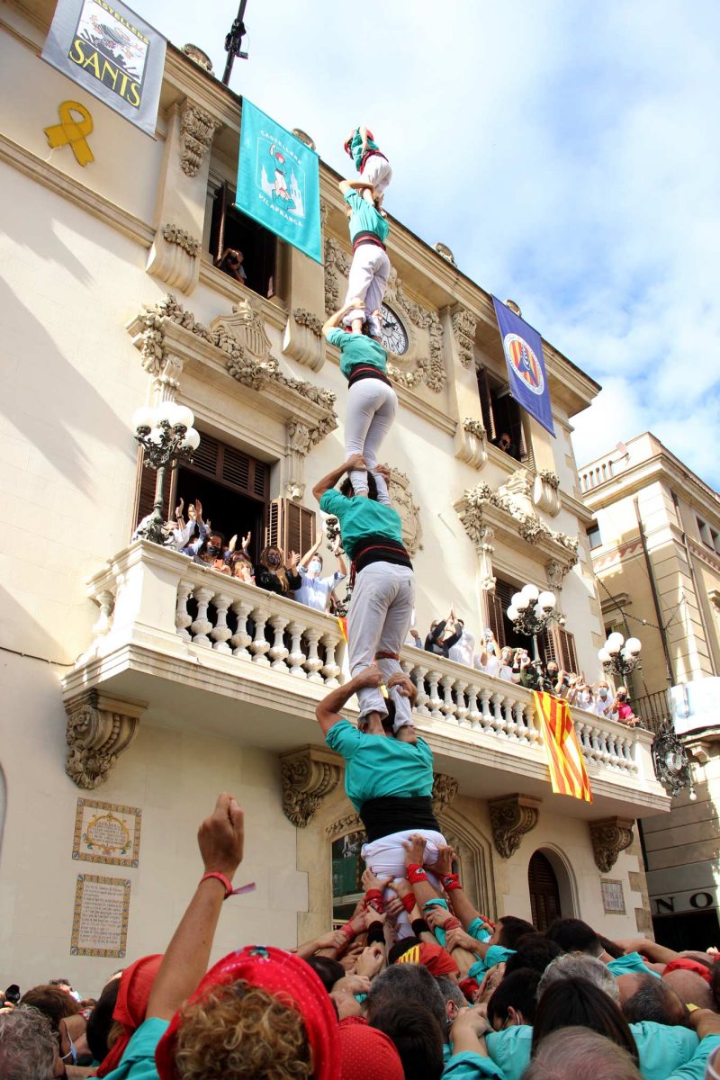 pilar de 6 Castellers de Vilafranca, Diada de Tots Sants, Vilafranca del Penedès, Novembre 2021