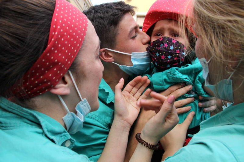 alegria emoció plors Castellers de Vilafranca, Diada de Tots Sants, Vilafranca del Penedès, Novembre 2021