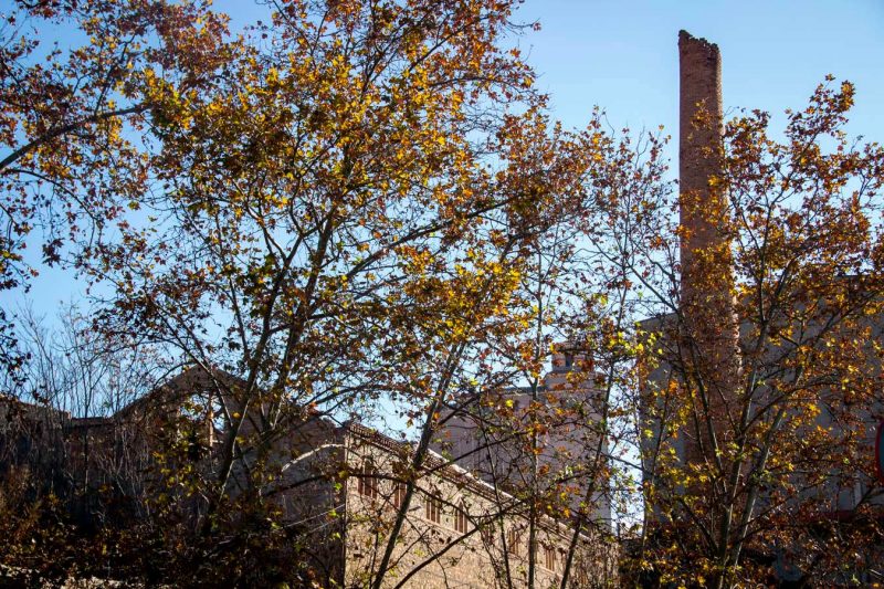 xemenei a punt de derruir rec igualada