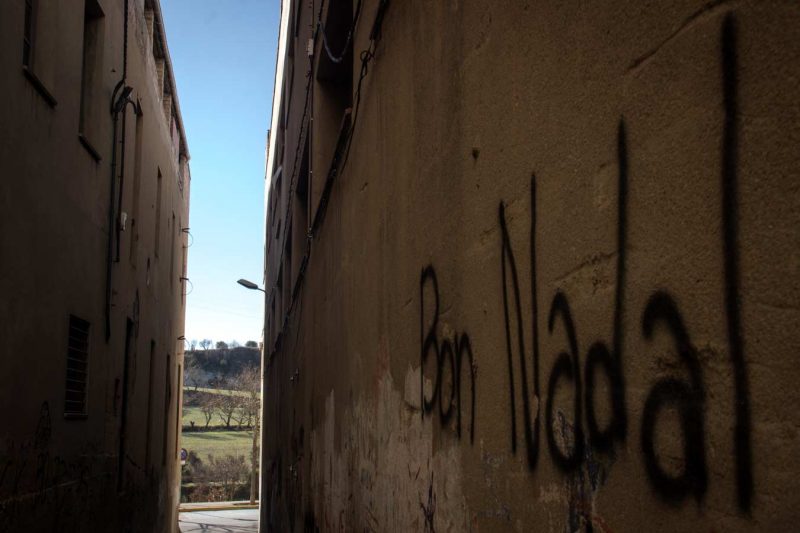 grafiti bon nadal igualada rec