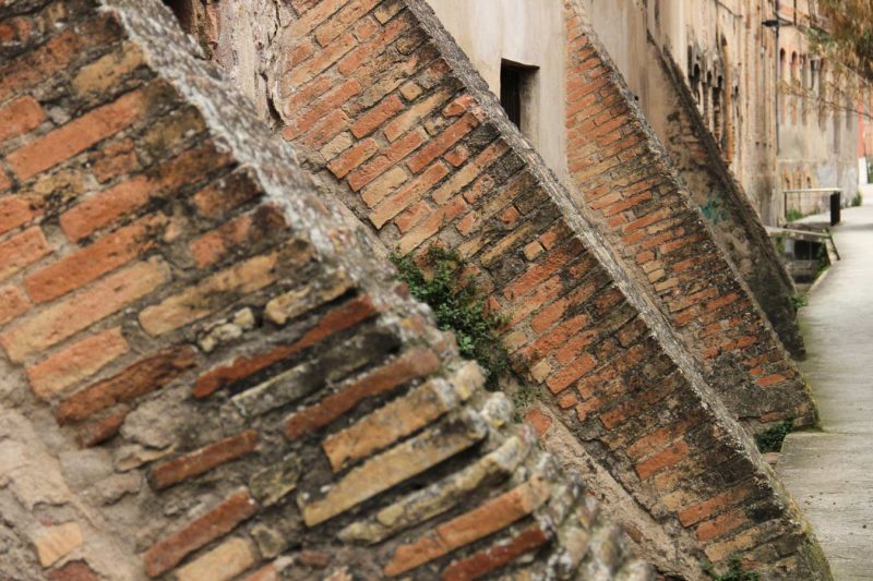 antics contraforts barri rec igualada