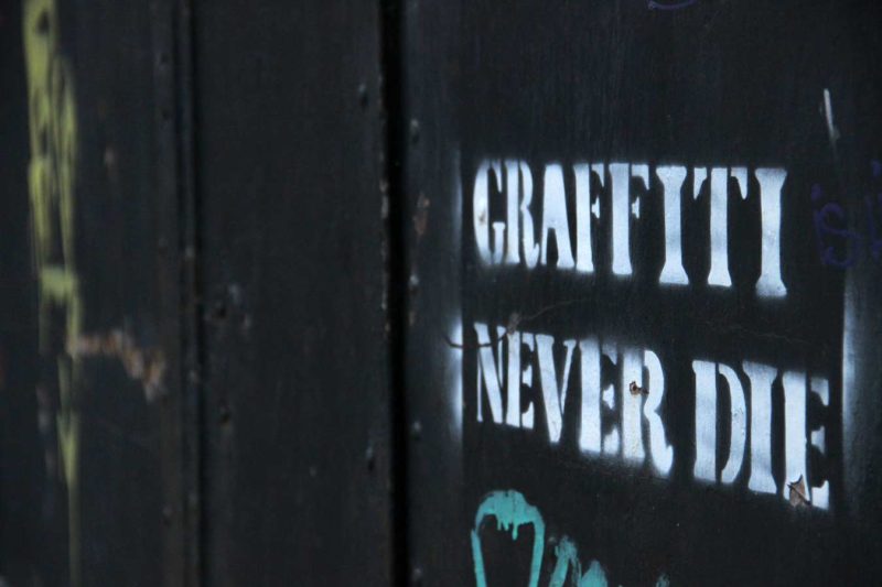 pintada graffiti never die rec igualada