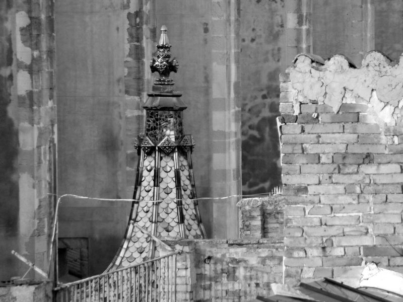 cúpula edifici modernista cal ratés igualada